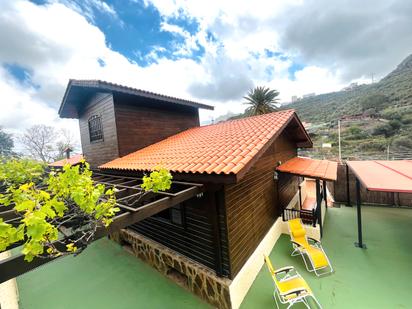 Vista exterior de Finca rústica de lloguer en Telde amb Jardí privat, Moblat i Forn