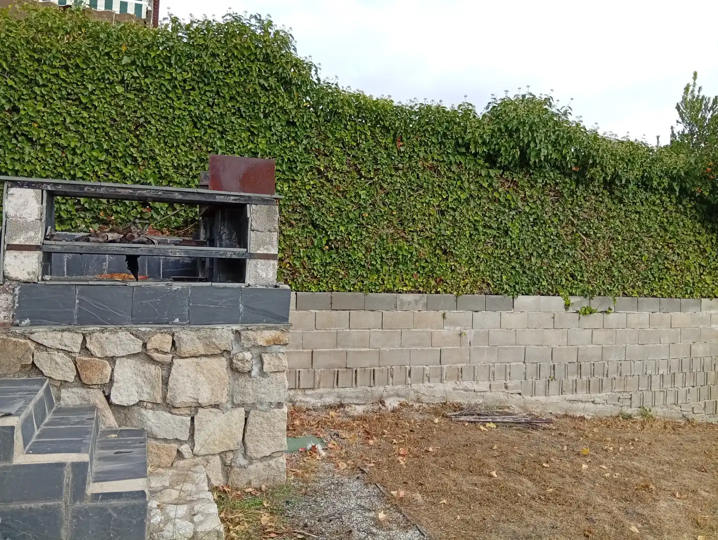 Terrassa de Casa o xalet en venda en Guadalix de la Sierra amb Jardí privat, Terrassa i Traster