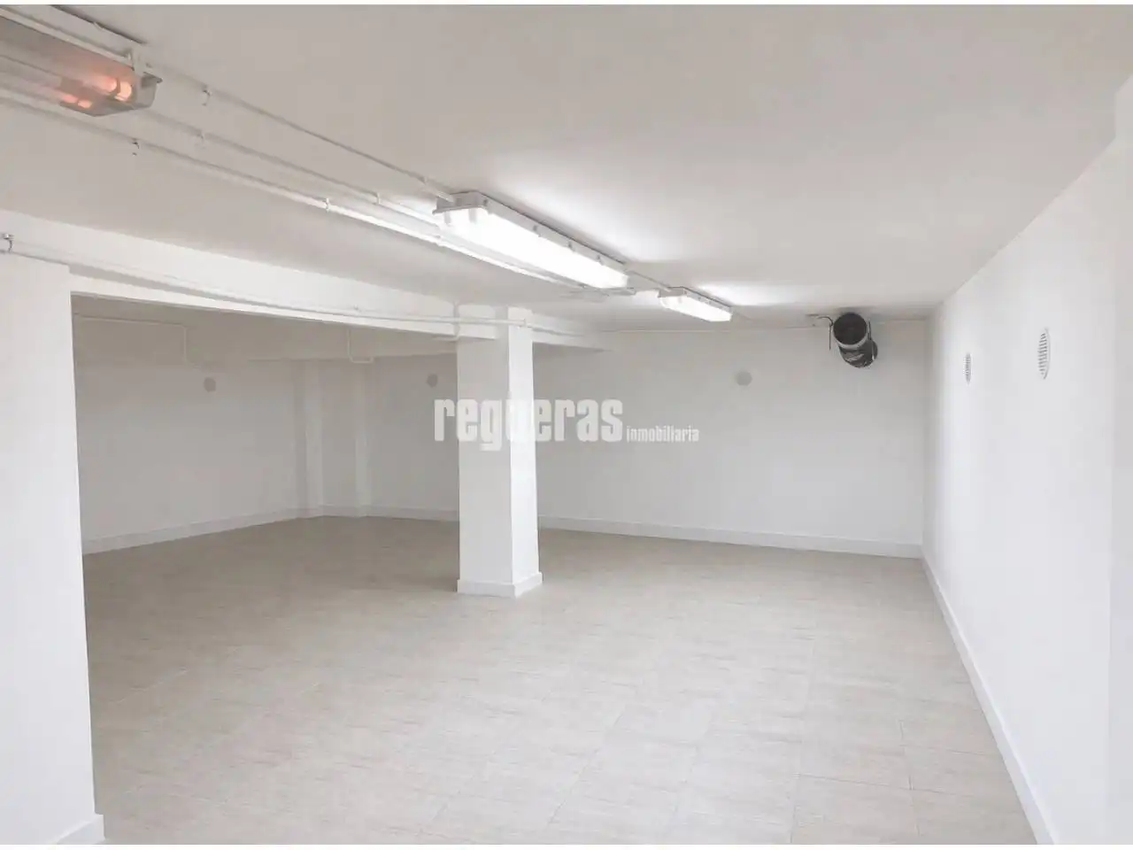 Geschaftsraum zur Miete in Avilés