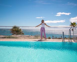 Piscina de Apartament en venda en Estepona amb Aire condicionat, Terrassa i Piscina