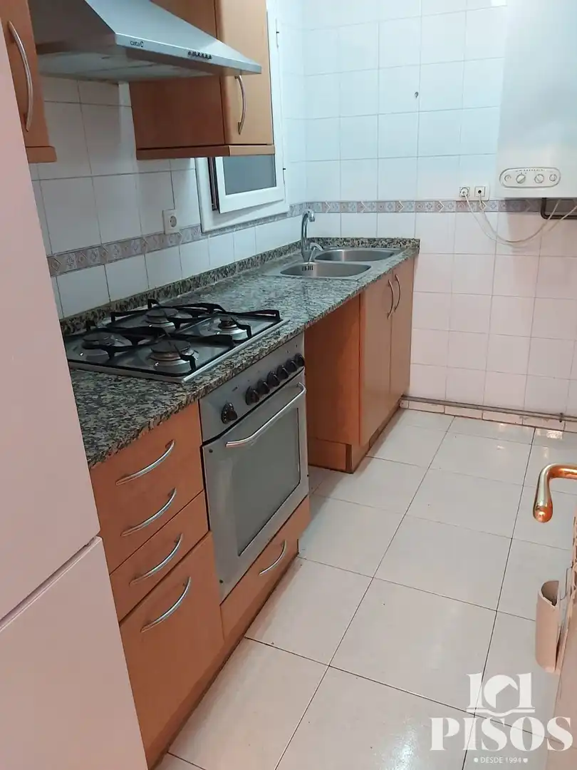 Kitchen of Flat for rent in Rubí  with Heating, Terrace and Furnished