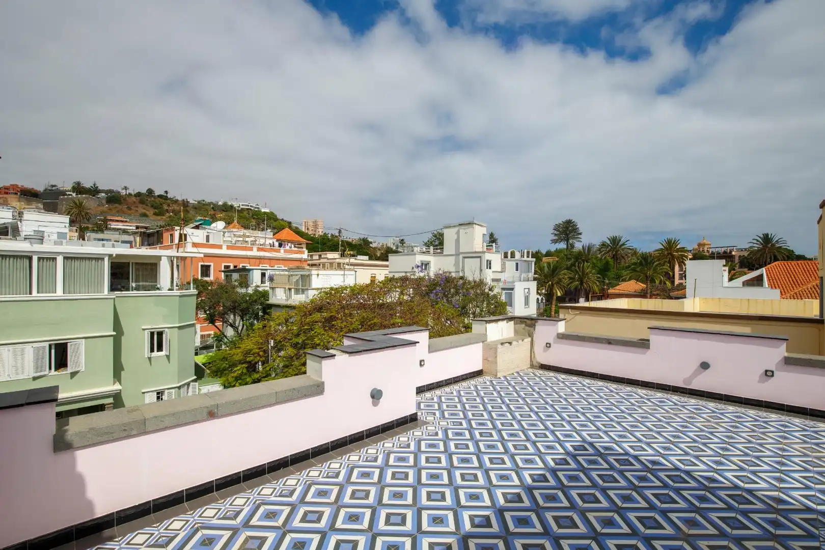 Terrassa de Casa o xalet en venda en Las Palmas de Gran Canaria amb Jardí privat, Terrassa i Traster
