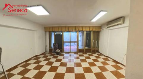 Foto 5 de Piso en venta en Alcalde de la Cruz Ceballos, Ciudad Jardín - Zoco,  Córdoba Capital