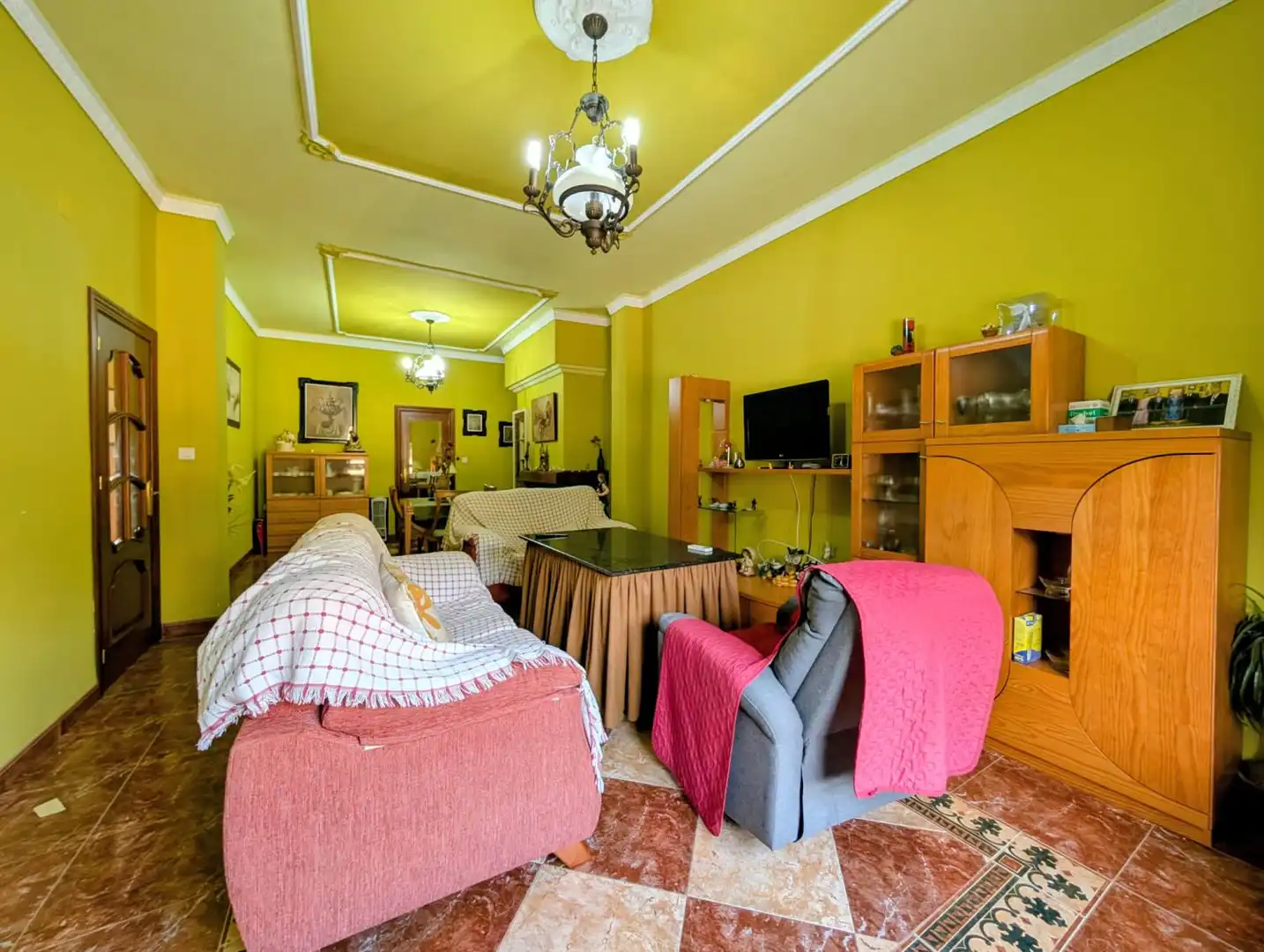 Sala d'estar de Casa o xalet en venda en Loja amb Aire condicionat, Calefacció i Terrassa