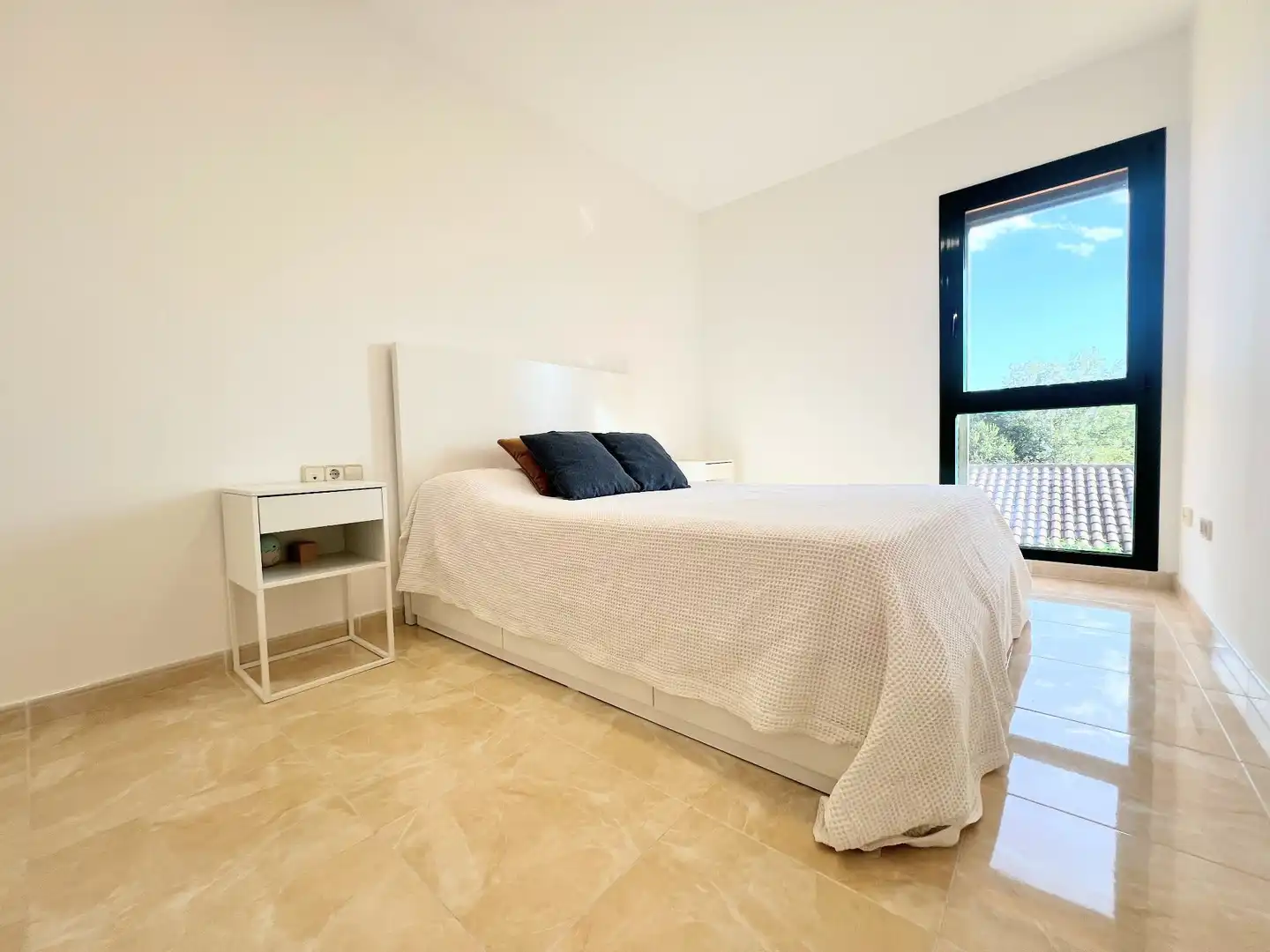 Habitación de Casa adosada en venta en Nulles con Aire acondicionado, Calefacción y Jardín privado