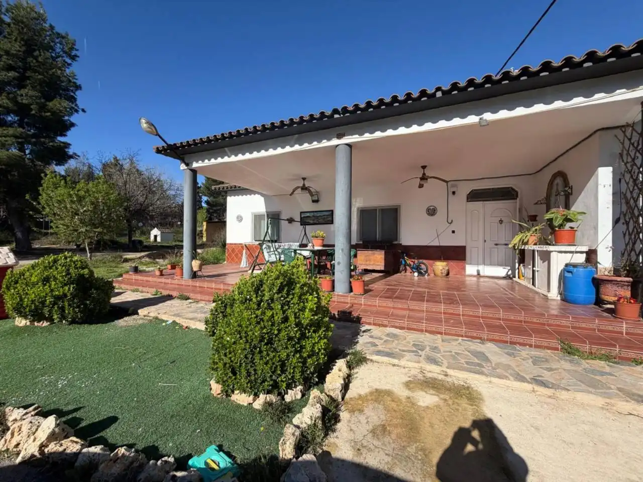 Jardín de Casa o chalet en venta en Almansa con Calefacción y Jardín privado