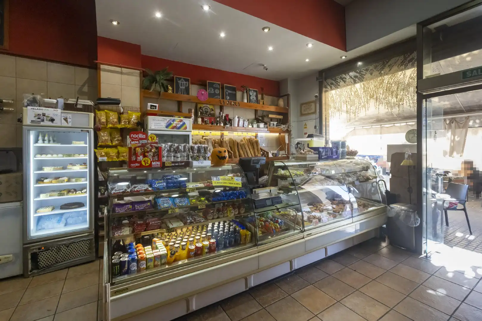 Geschaftsraum zum Verkauf in Badalona