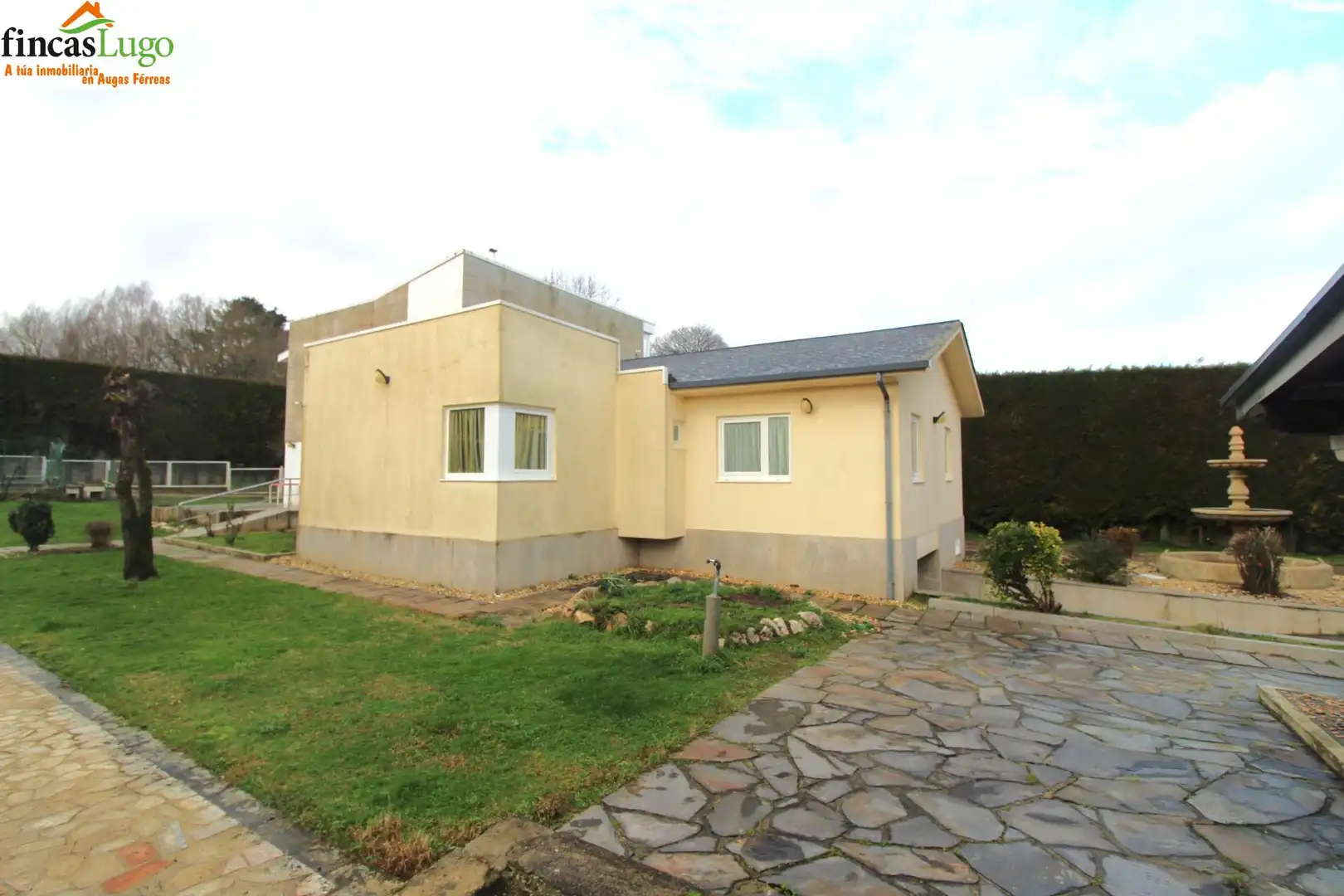 Jardín de Casa o chalet en venta en Guntín con Calefacción, Jardín privado y Terraza