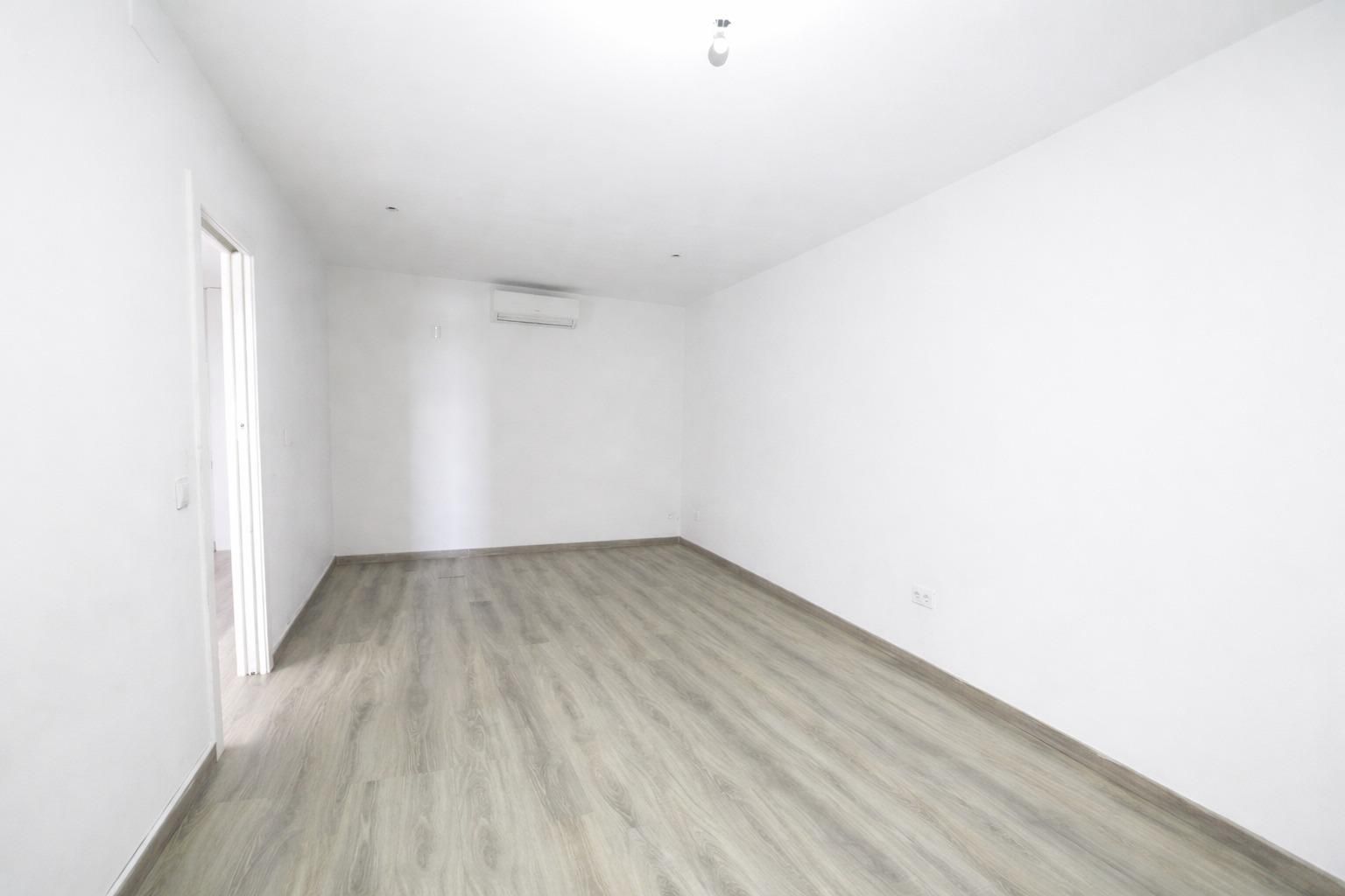 Flat for sale in El Masnou  with Parquet flooring