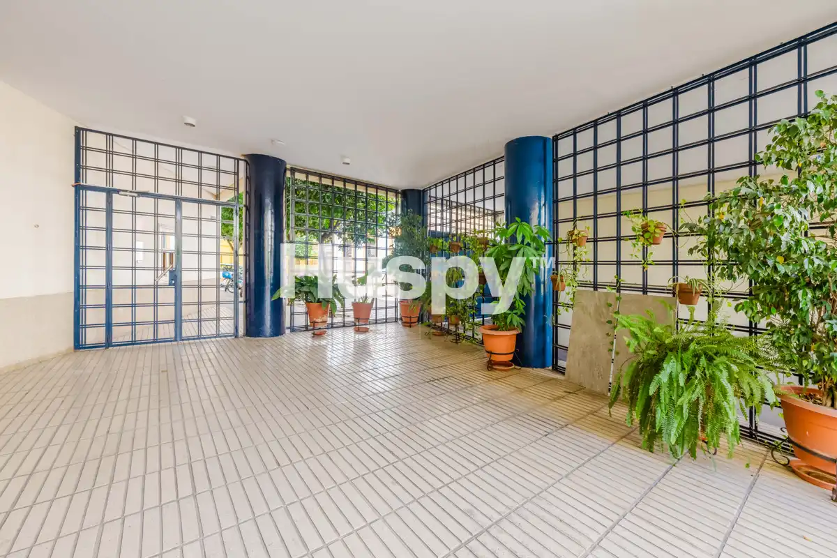 Flat for sale in Sevilla, Sevilla
