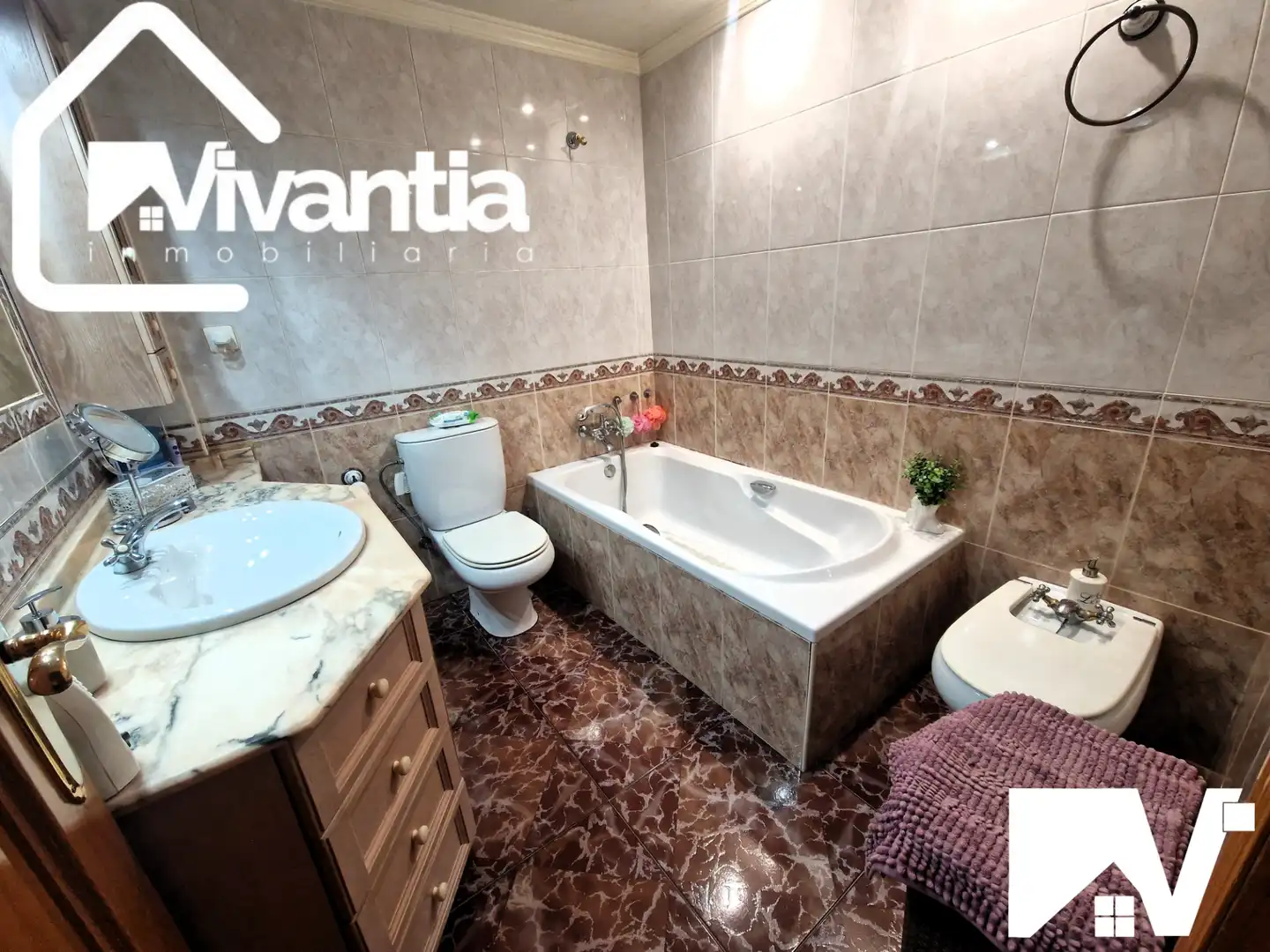 Baño de Dúplex en venta en Lorca con Calefacción, Terraza y Trastero