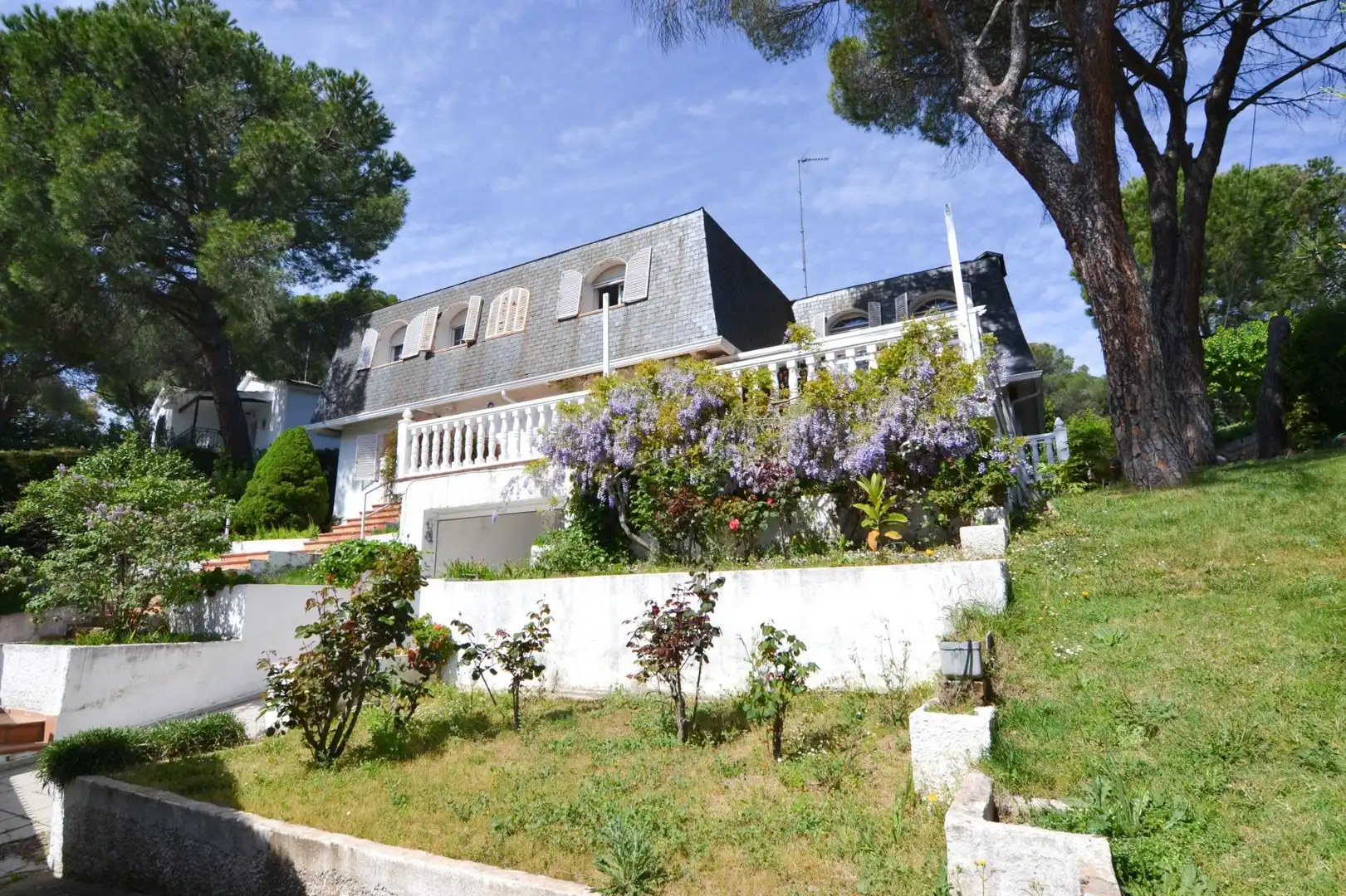 Außenansicht von Haus oder Chalet zum Verkauf in San Martín de Valdeiglesias mit Privatgarten, Terrasse und Abstellraum