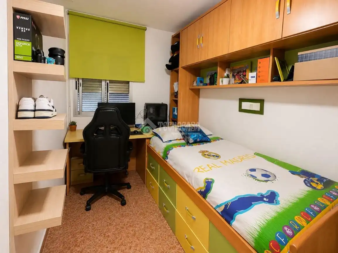 Flat for sale in Torres de la Alameda