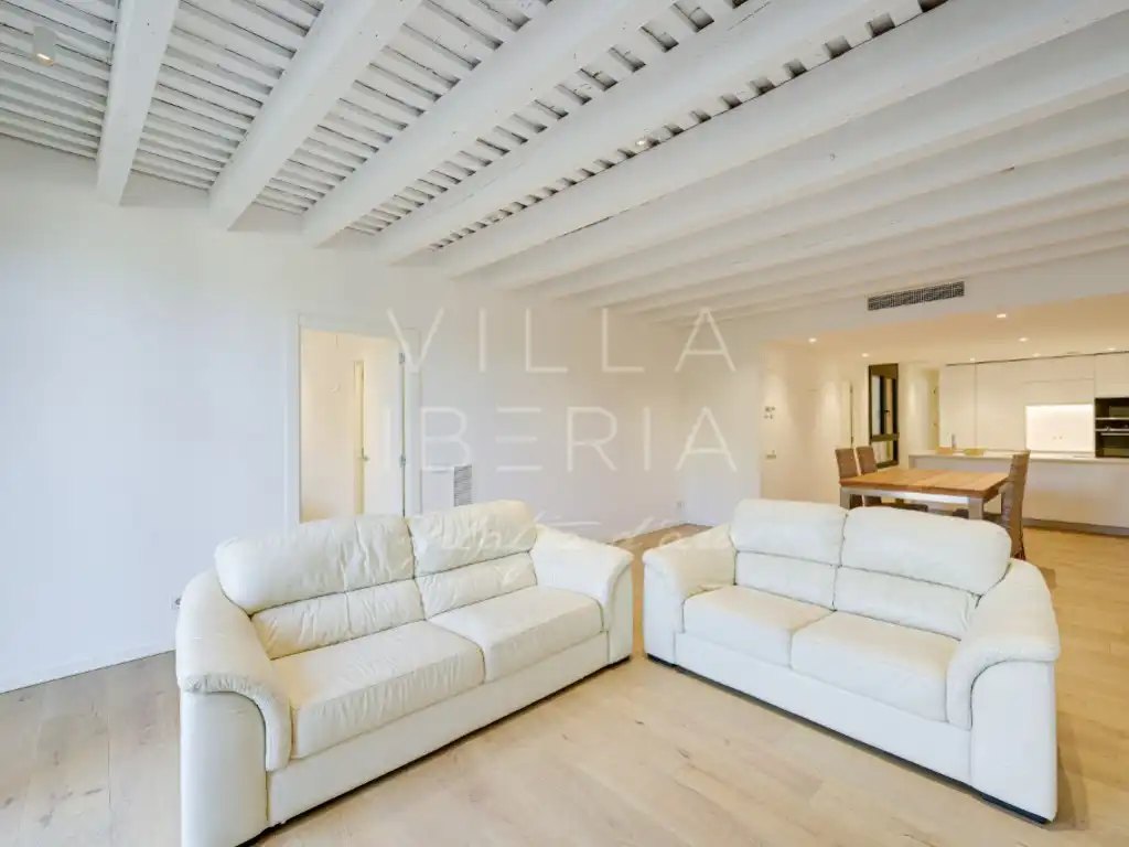 Sala d'estar de Apartament en venda en Palamós amb Aire condicionat i Calefacció
