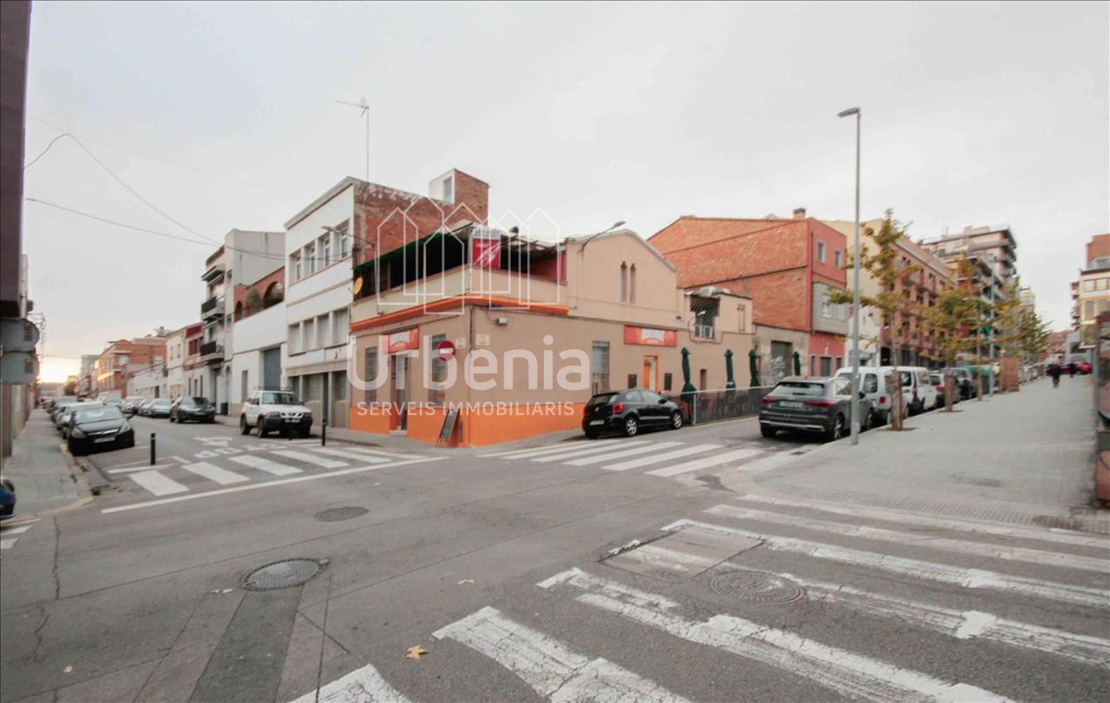 Vista exterior de Pis en venda en Sabadell amb Terrassa