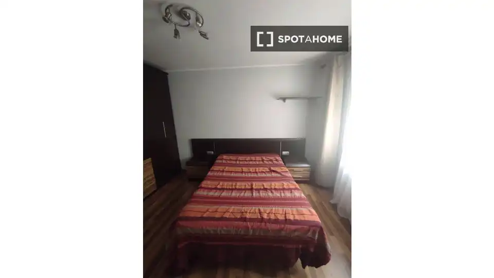 Wohnung zur Miete in Col.legis Nous, imagen 6