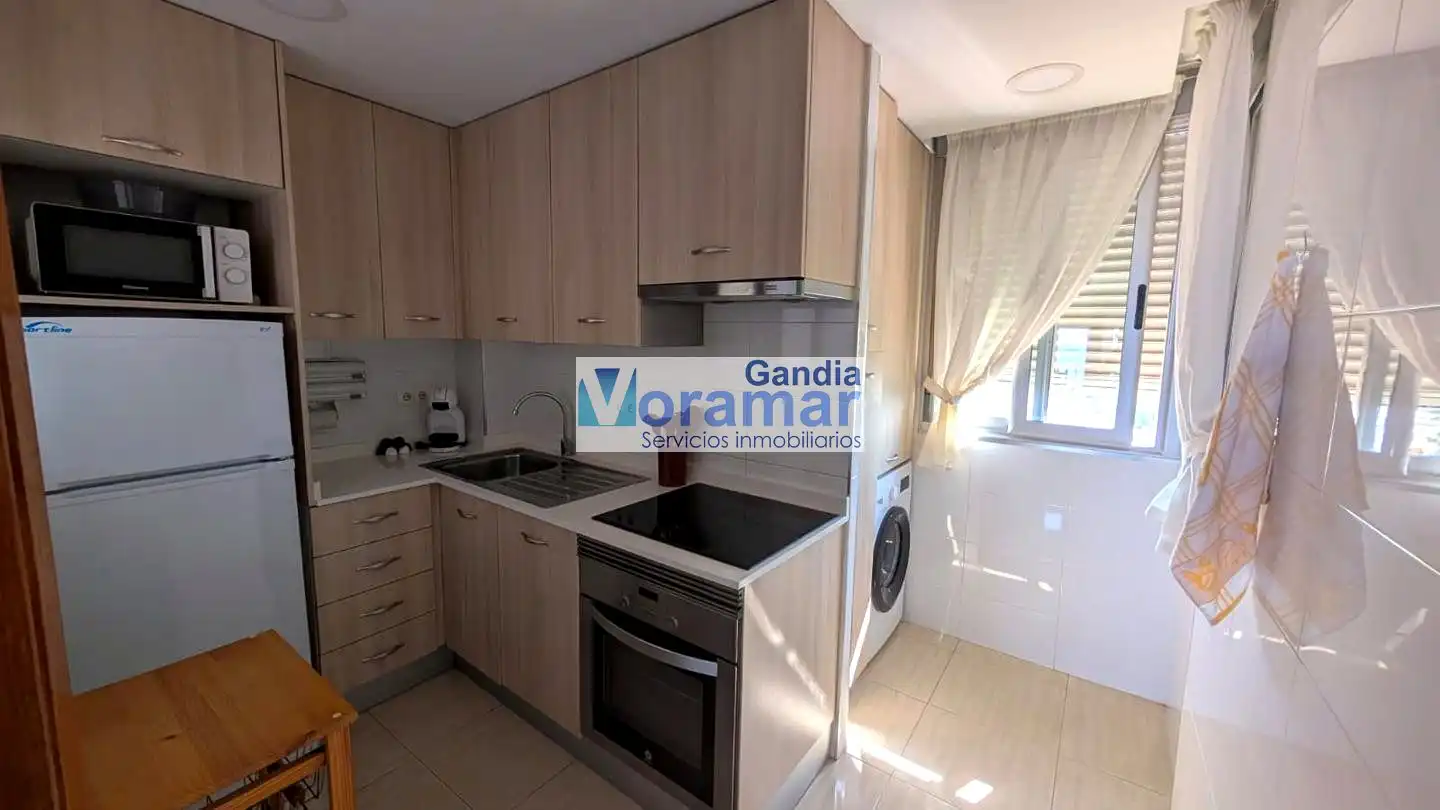 Cocina de Apartamento de alquiler en Gandia con Aire acondicionado y Amueblado