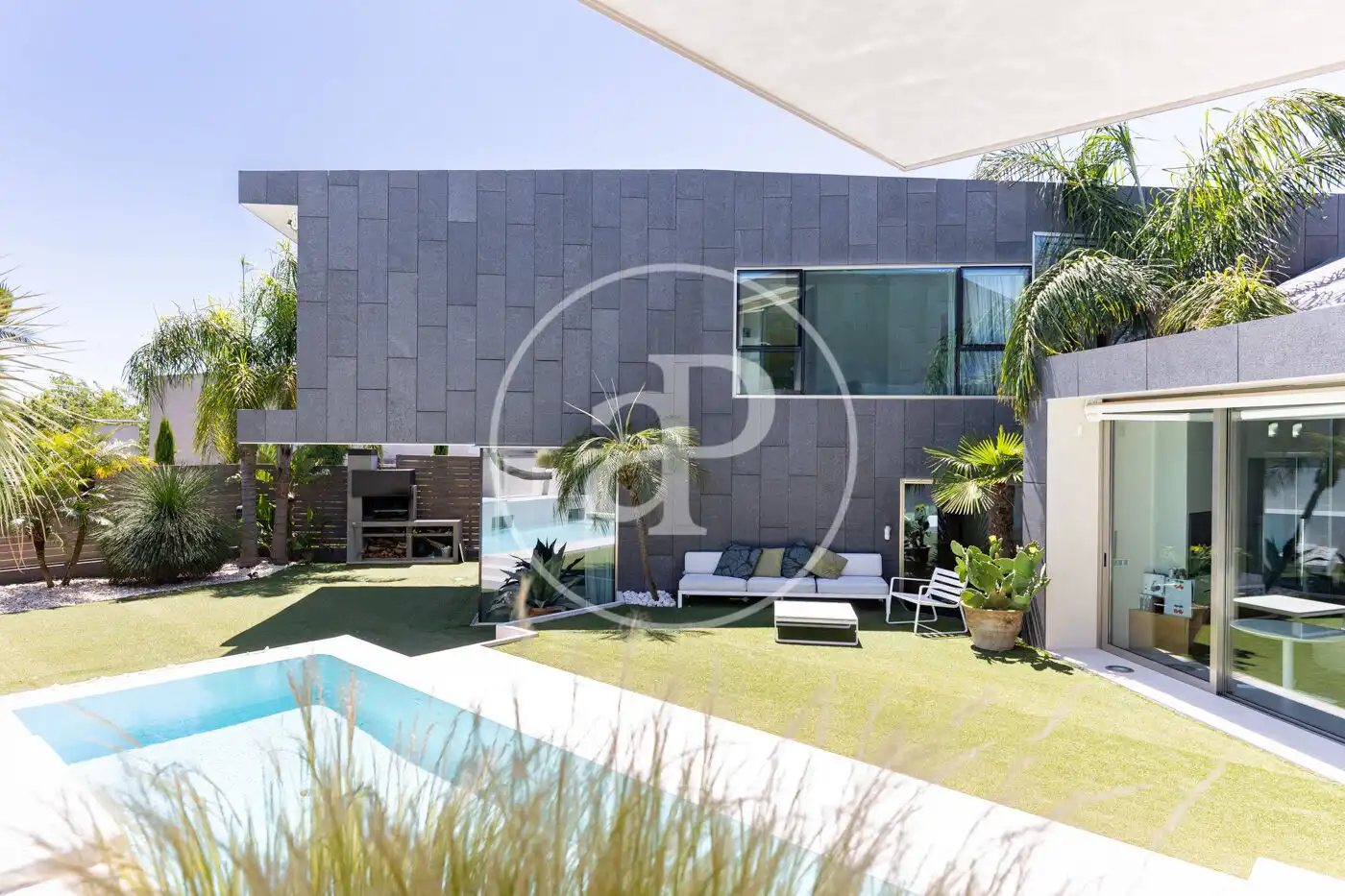 Terrassa de Casa o xalet en venda en Sant Cugat del Vallès amb Aire condicionat, Calefacció i Jardí privat