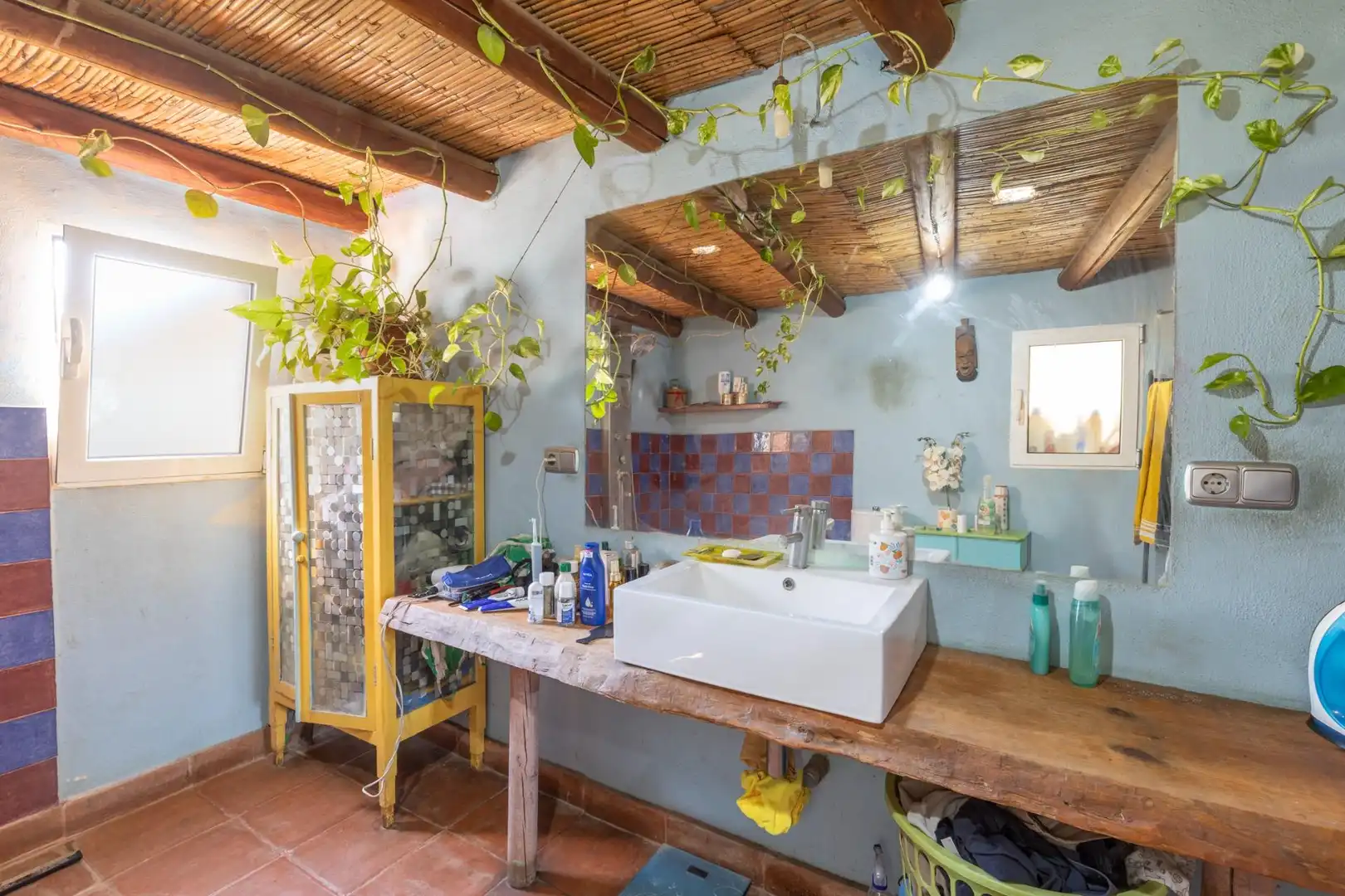 Bany de Casa o xalet en venda en Alfacar amb Jardí privat i Piscina