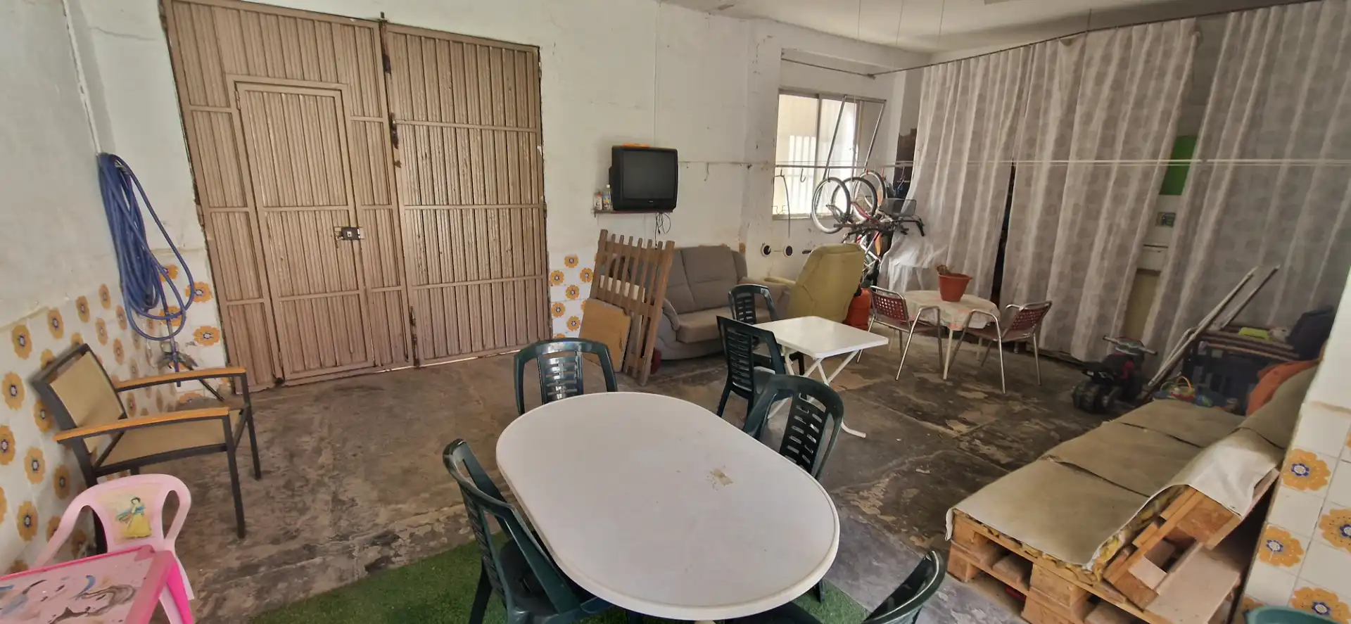 Houses for sale in Albal  with Air Conditioner, Heating and Furnished