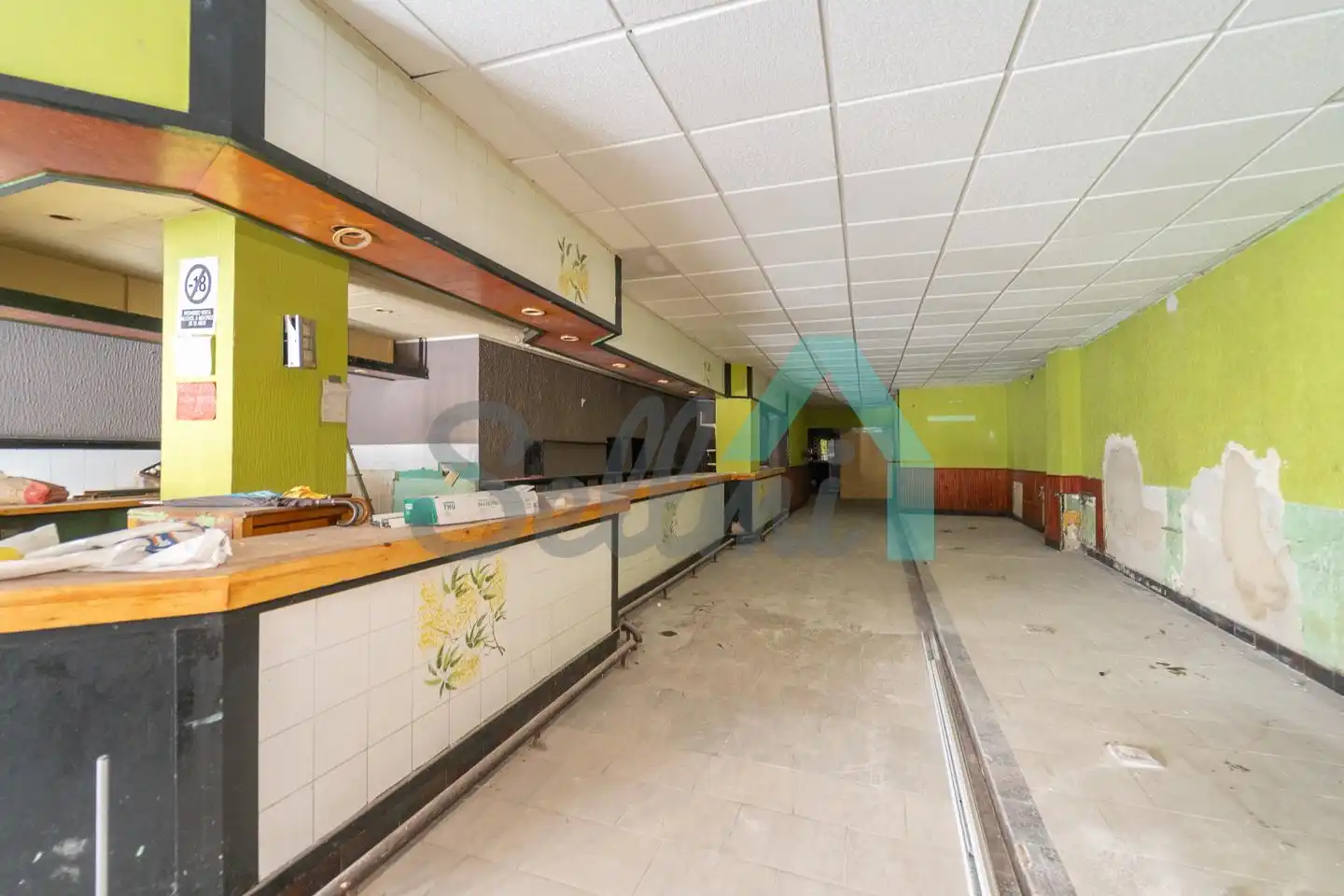 Local comercial de lloguer a Rosal, imagen 2