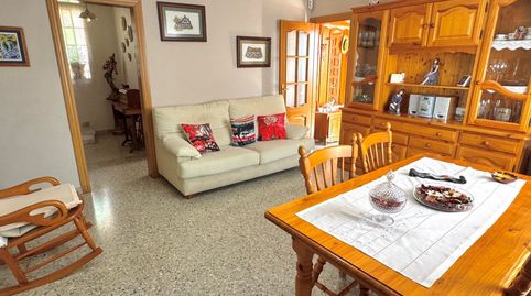 Foto 4 de Casa o xalet en venda a Calle Oviedo-ur Priorat, La Bisbal del Penedès, Tarragona