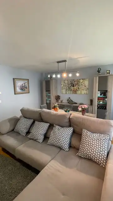 Sala de estar de Piso en venta en Portugalete con Calefacción, Jardín privado y Parquet