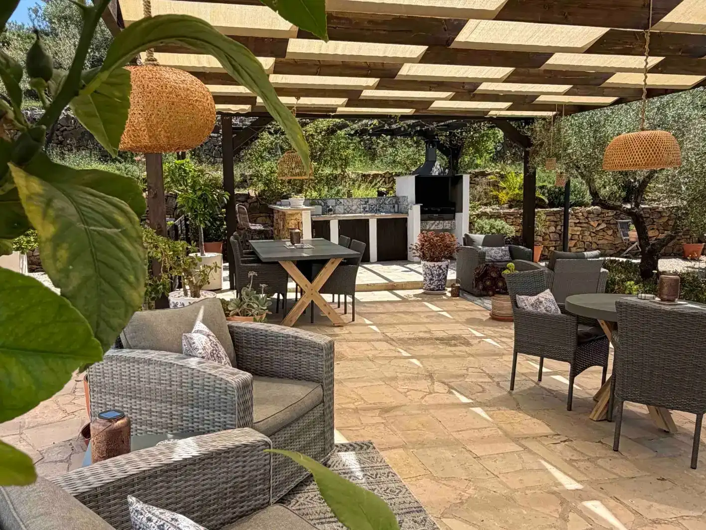 Terrassa de Finca rústica en venda en Traiguera amb Jardí privat, Piscina i Moblat