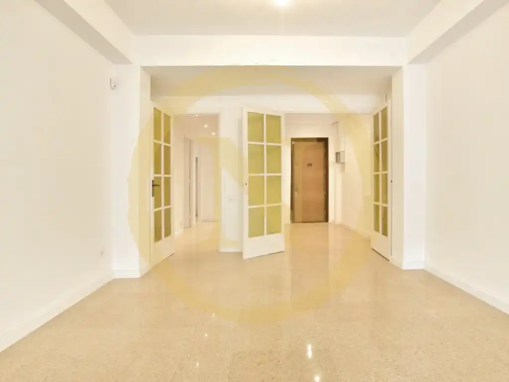 Piso en venta en Carrer de la Diputació, La Nova Esquerra de l'Eixample