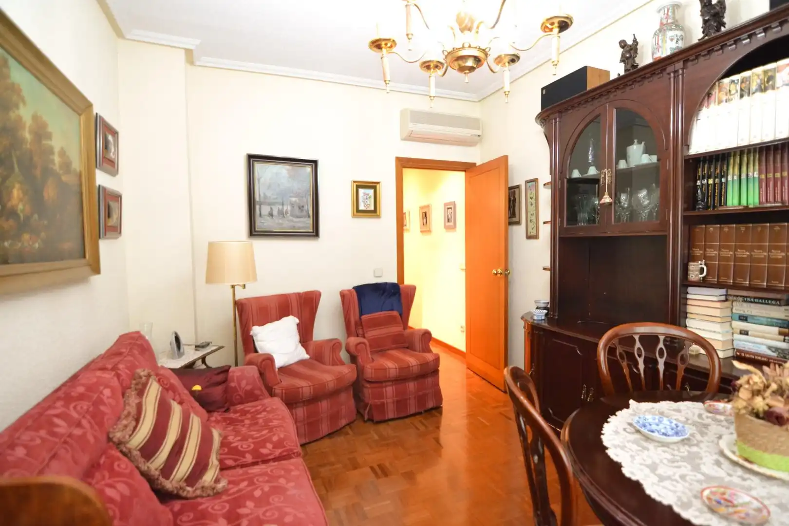 Wohnzimmer von Wohnung zum Verkauf in Madrid mit Heizung und Parkett