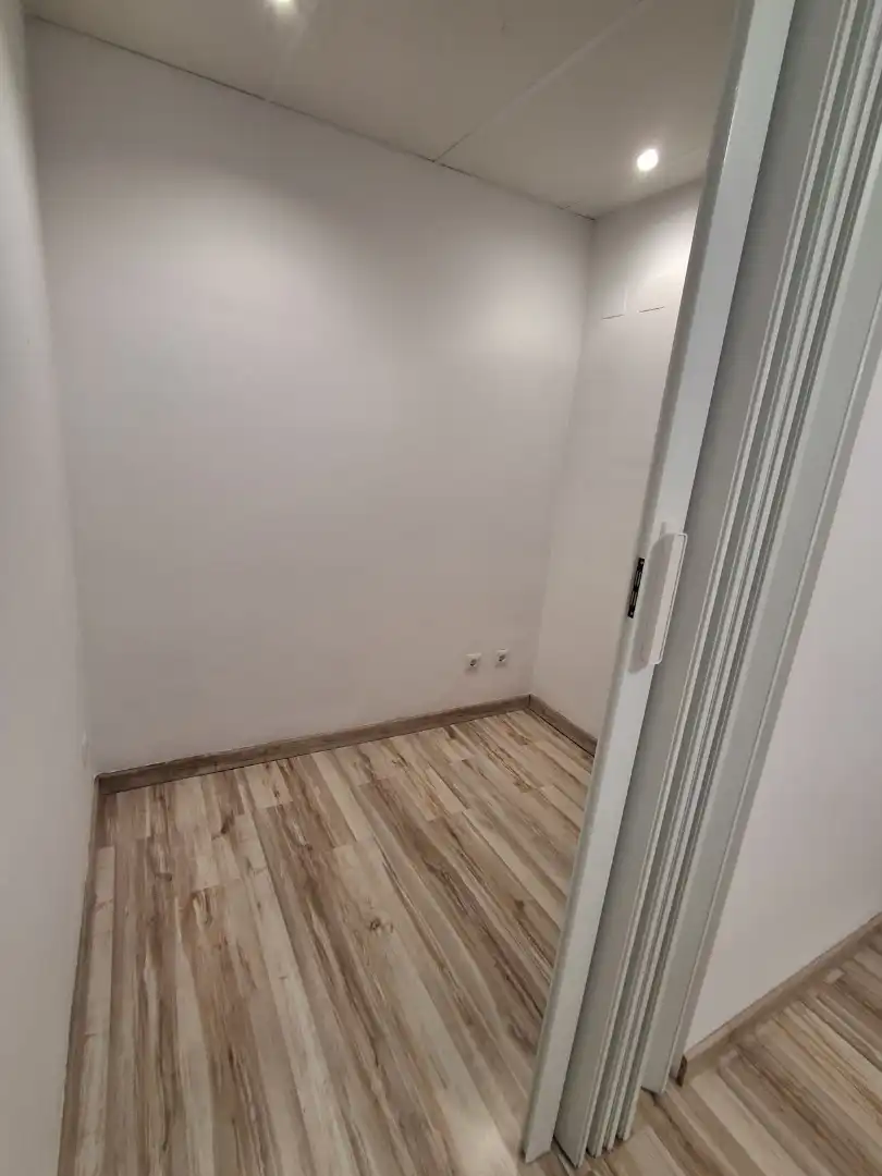 Büro zur Miete in Barcelona mit Klimaanlage und Heizung