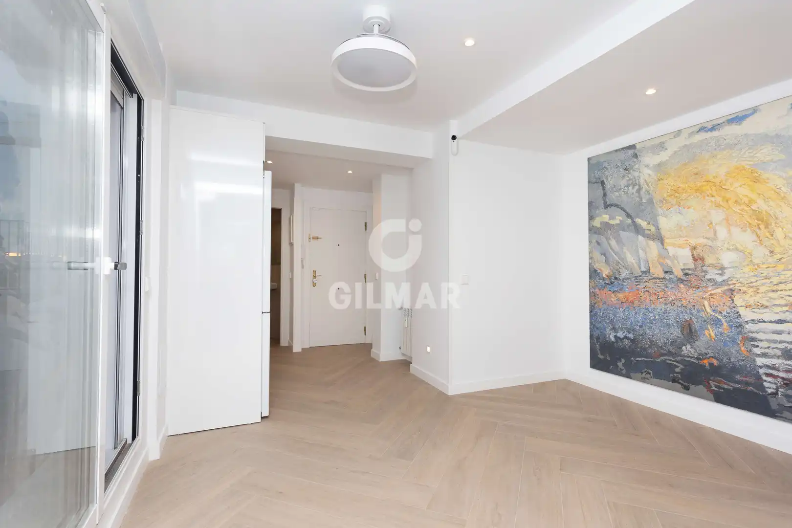 Habitación de Piso en venta en Madrid con Calefacción y Balcón