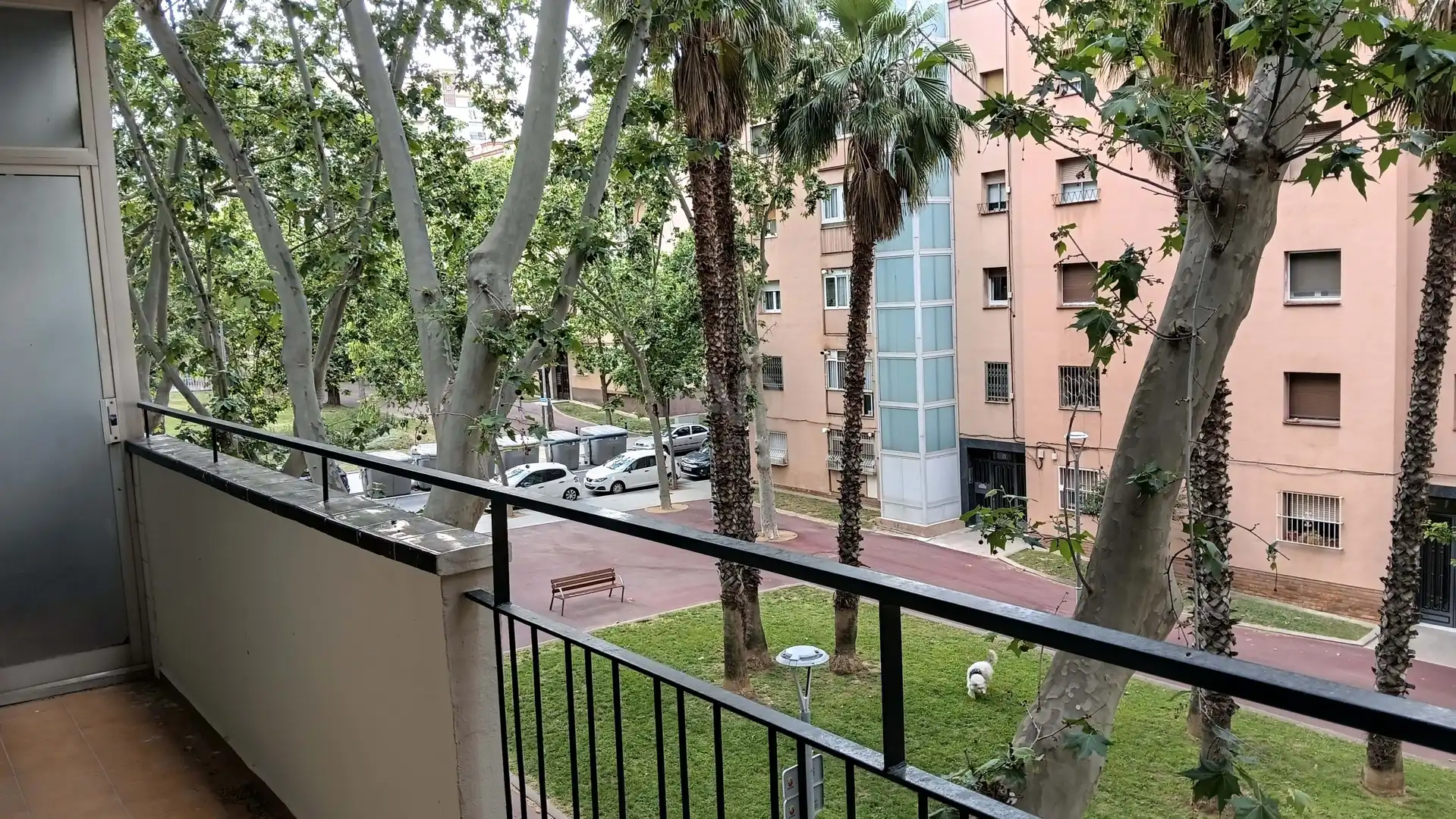 Vista exterior de Piso en venta en Barcelona con Terraza