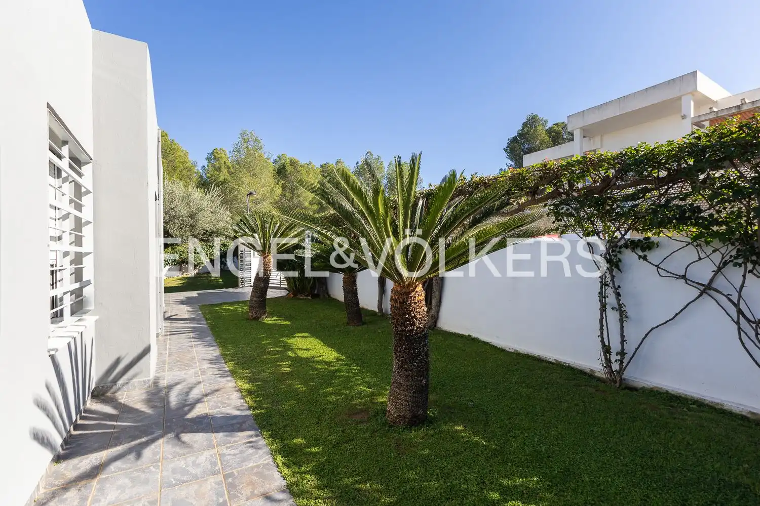 Exterior view of Houses for sale in Carcaixent  with Air Conditioner, Heating and Private garden