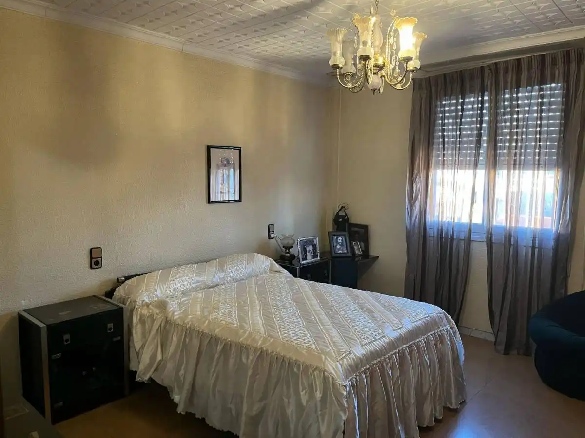 Appartamento con ascensore in vendita a Calle Virgen de Monserrate, imagen 6