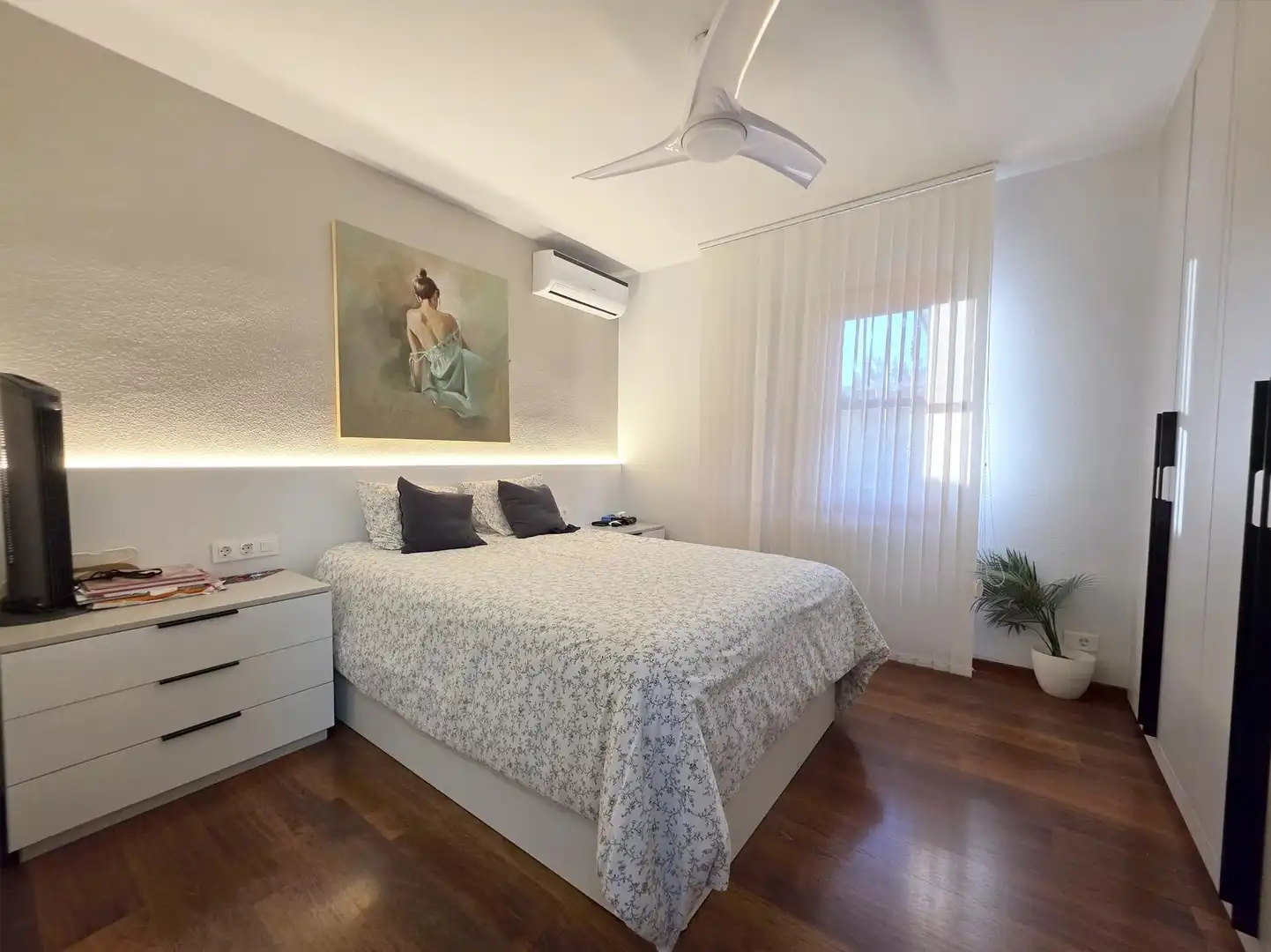 Dormitori de Casa o xalet en venda en Benicasim / Benicàssim amb Aire condicionat, Calefacció i Jardí privat
