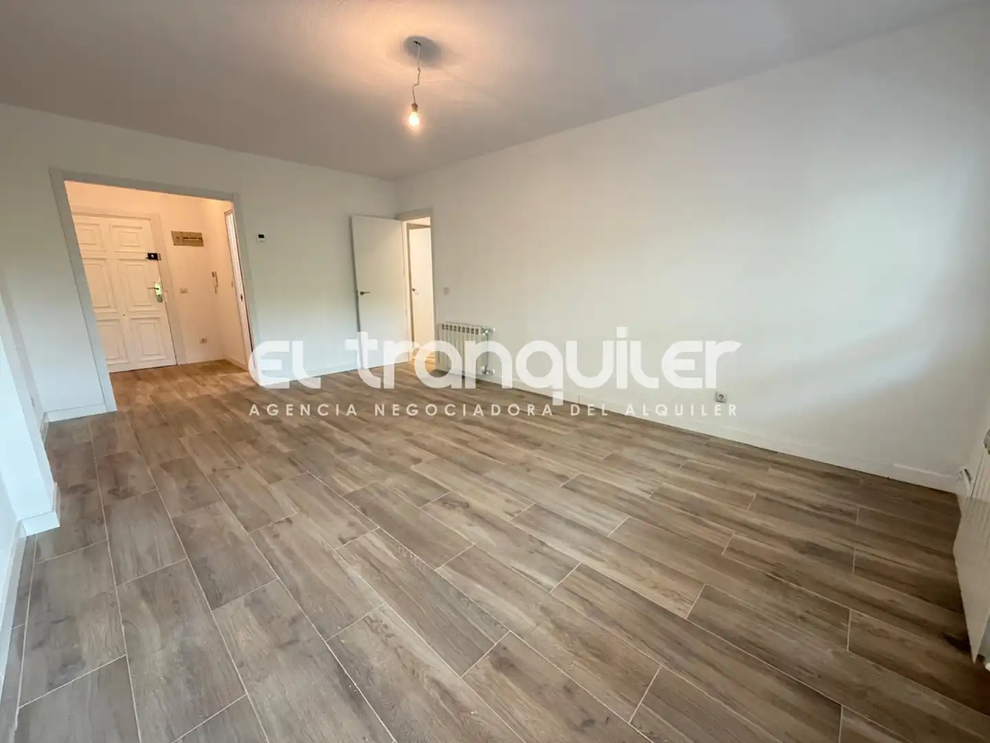 Schlafzimmer von Wohnung zur Miete in Madrid mit Parkett, Terrasse und Haustiere erlaubt
