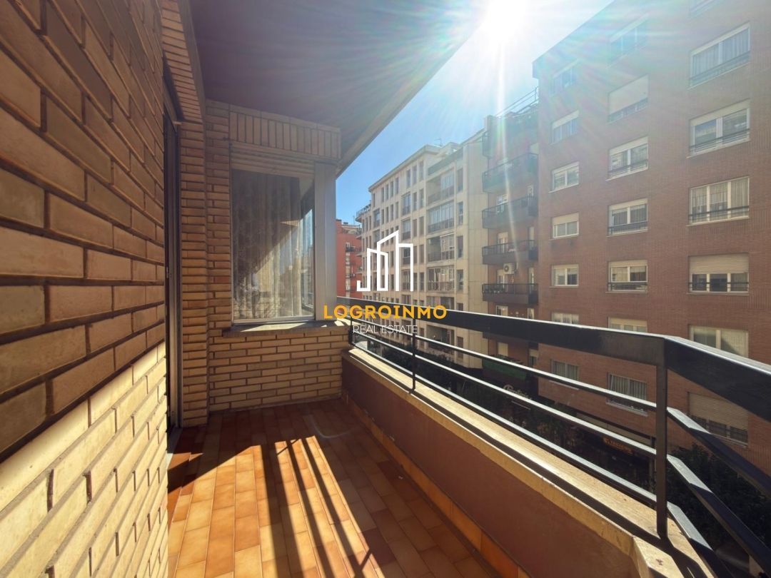 Balcony of Flat for sale in  Logroño  with Heating, Terrace and Storage room
