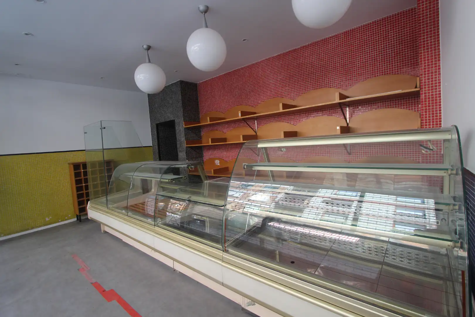 Business premises for sale in Ugao- Miraballes, imagen 2