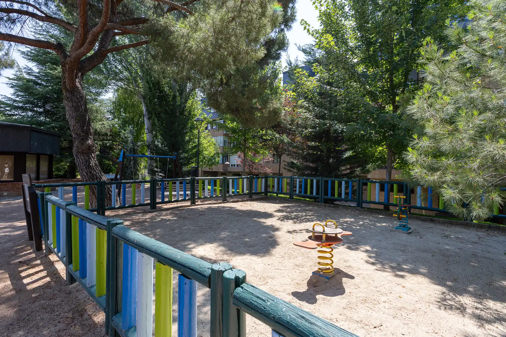 Jardín de Ático en venta en Las Rozas de Madrid con Aire acondicionado, Calefacción y Terraza