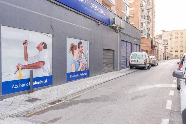 Local comercial en Venta en Calle Virgen de la Consolación en Angustias - Chana - Encina