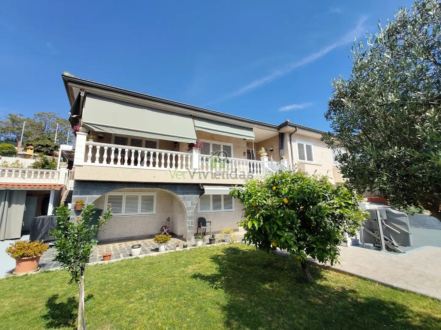 Vista exterior de Casa o chalet en venta en Castellbisbal con Aire acondicionado, Calefacción y Jardín privado