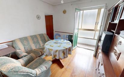 Flat for sale in Santa Barbara Kalea, Altza