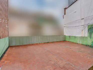 Wohnung mit Balkon zum Verkauf in Carrer de Garcilaso