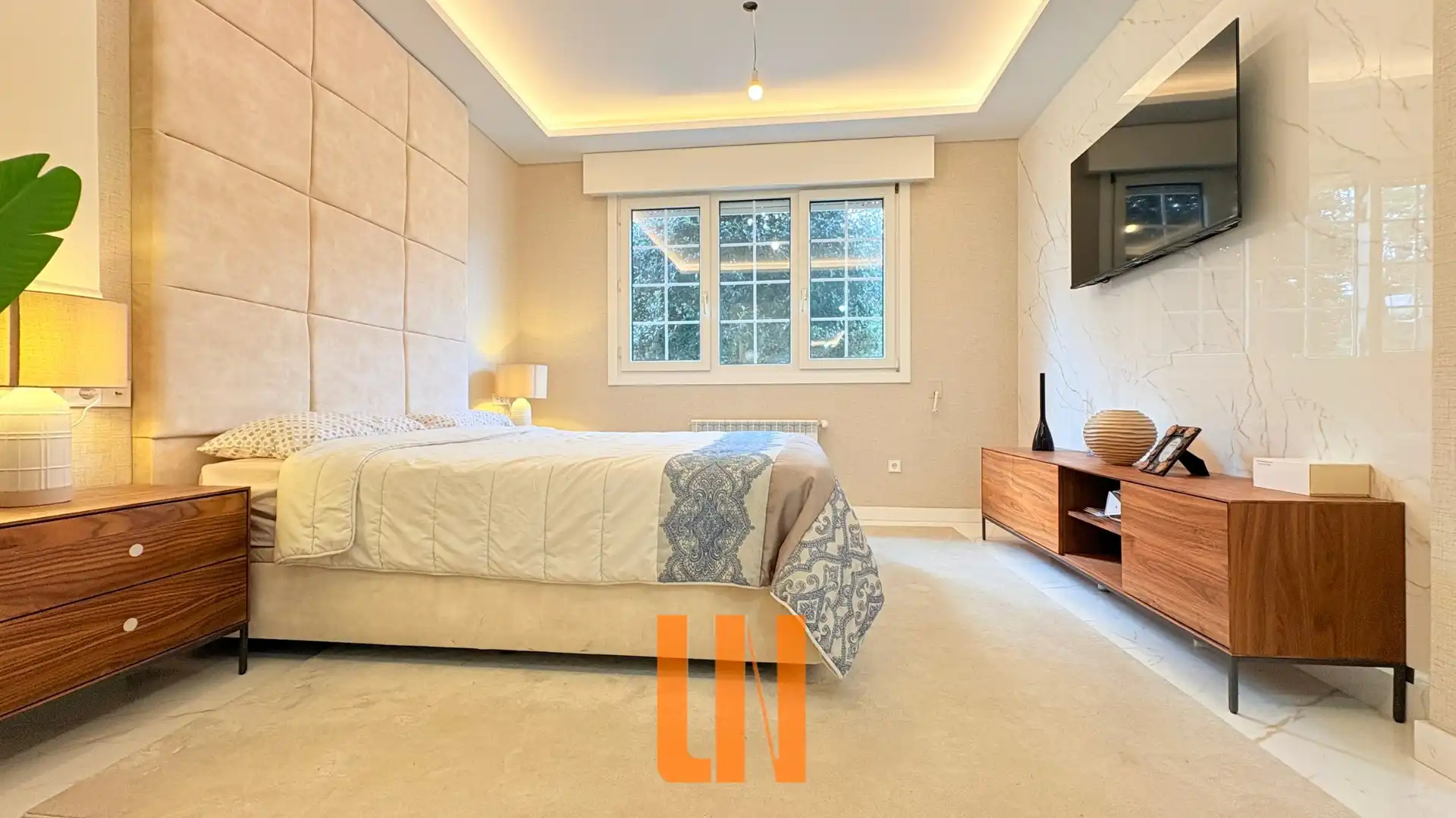 Habitación de Casa o chalet en venta en A Coruña Capital  con Calefacción, Jardín privado y Parquet
