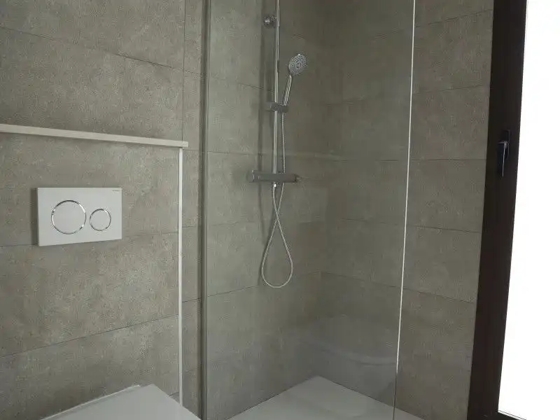 Chalet con piscina en venta en Casco urbano, imagen 3