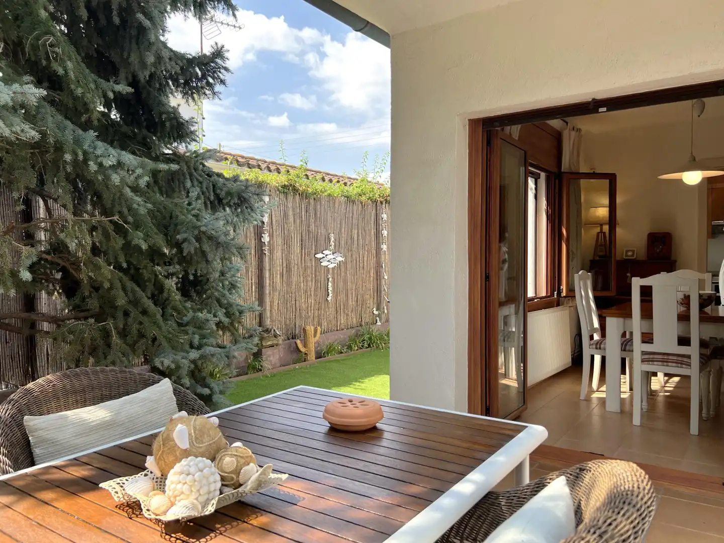 Casa amb jardí en venda a L'Armentera, imagen 2