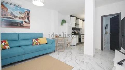 Foto 2 de Pis en venda a Carranque - Haza Cuevas, Málaga Capital