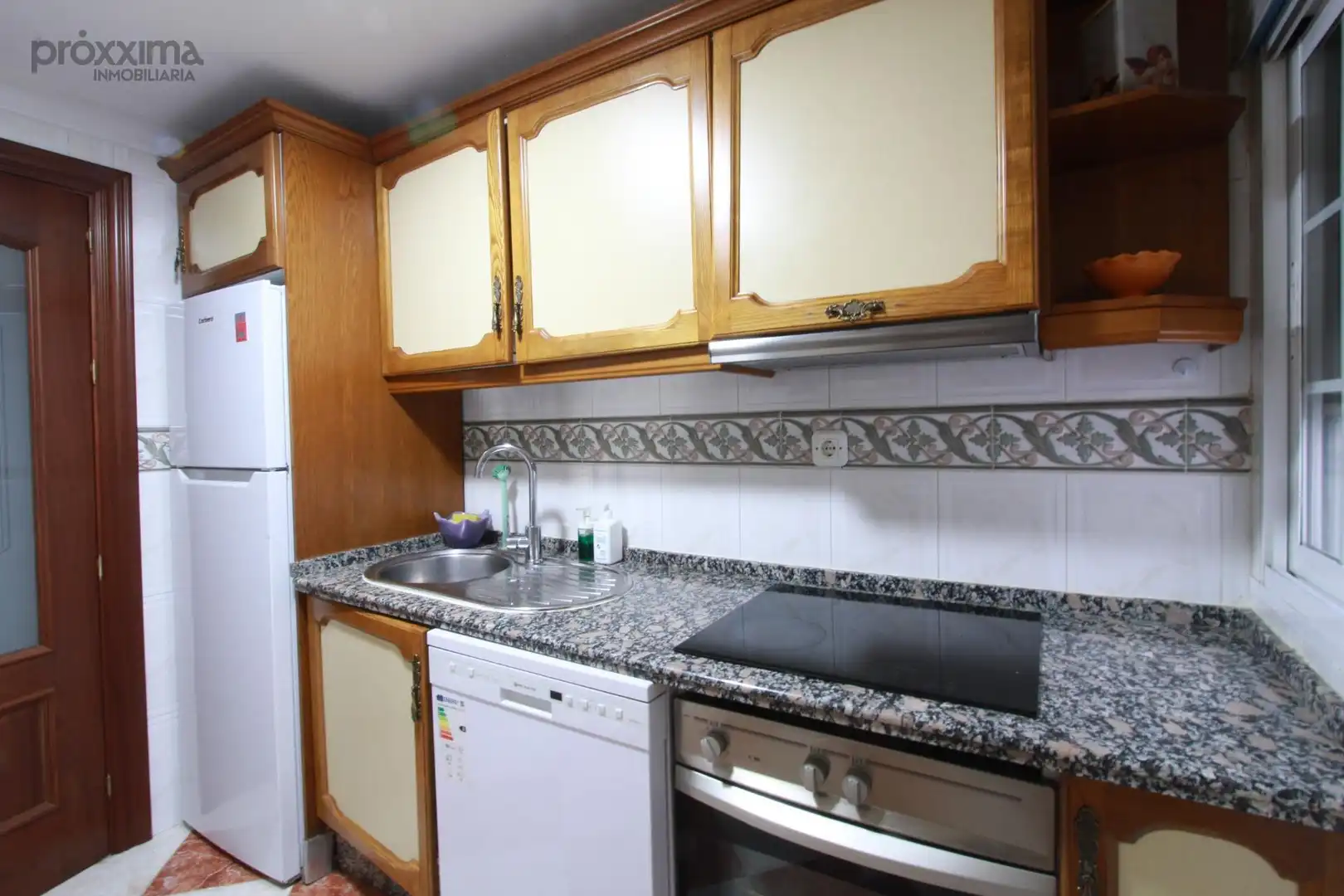 Küche von Wohnung zur Miete in Casco Antiguo