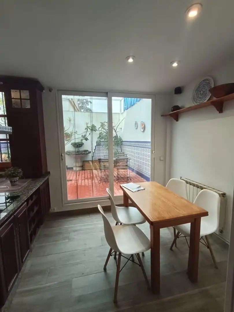 Comedor de Casa adosada de alquiler en Córdoba con Aire acondicionado